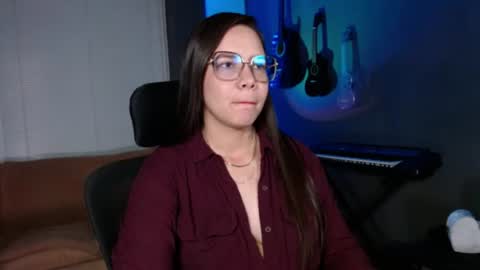 Kay online show from June 29, 5:01 pm