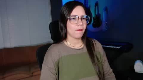 Kay online show from June 16, 9:41 pm