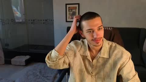 KaydenDrew online show from April 23, 4:53 am