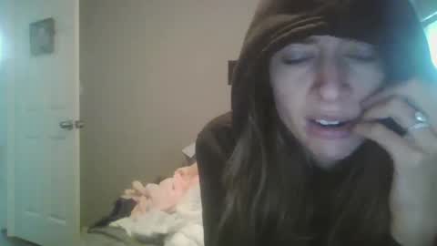 kaylaelizabeth97 online show from April 23, 5:36 pm