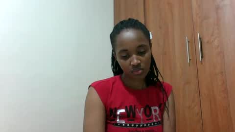 kaylar online show from June 15, 4:43 pm