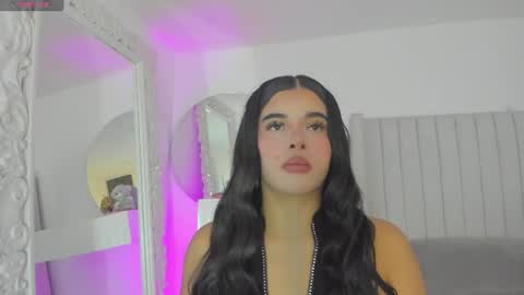 Kayla online show from July 23, 5:10 pm
