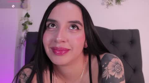 kaylee_lee online show from April 28, 3:55 am
