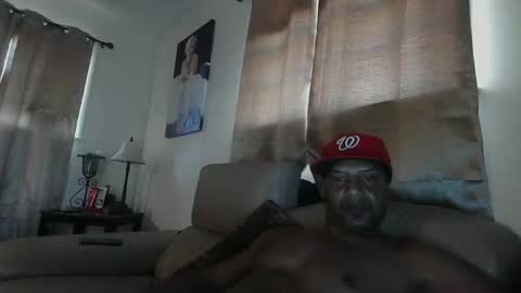 Snapshot of kayleekakesnslim chatting on February 3, 11:05 pm kaylee kakes online show from February 3, 11:05 pm