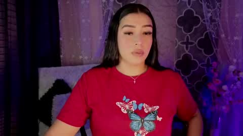 Kaylee online show from April 27, 5:43 pm