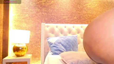  KAYLIE  online show from June 11, 2:53 am