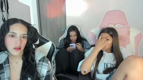 Snapshot of kaylie_xxx chatting on October 8, 8:48 pm kaylie online show from October 8, 8:48 pm