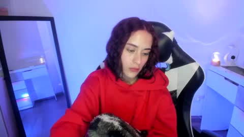 kaylie online show from July 14, 2:05 am