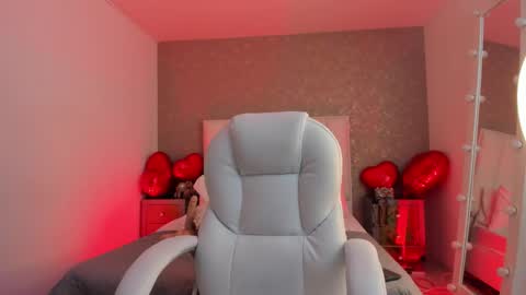 kayliebrooks online show from February 10, 7:06 pm