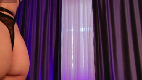 KaylieRosse online show from April 28, 4:11 pm