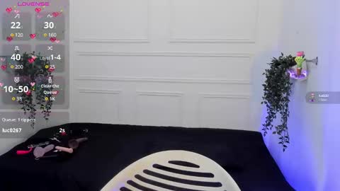 KAY  online show from March 3, 7:39 pm