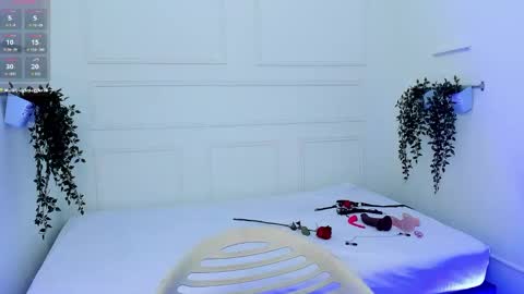 KAY  online show from January 28, 9:19 pm