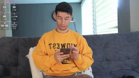 Kayn online show from November 8, 6:44 pm