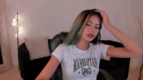 Kay online show from June 27, 5:24 am