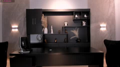 Kay online show from June 17, 4:17 am