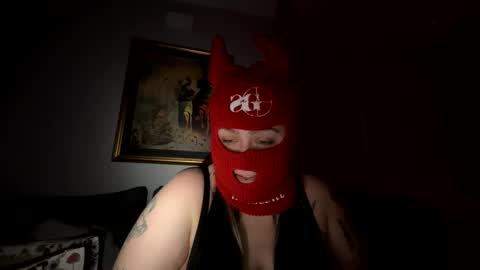 kaytiebandz online show from March 15, 9:40 pm