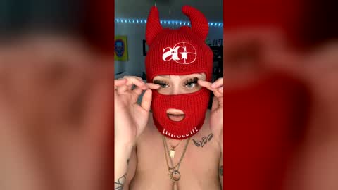 kaytiebandz online show from March 10, 8:35 pm