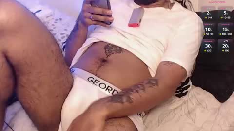 Alfred - INDEPENDIENT MODEL online show from March 18, 5:02 am