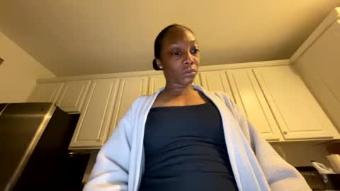 Keephimcum69me online show from May 10, 7:48 am