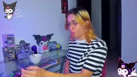 Snapshot of keita_moon chatting on October 9, 1:44 am Keita moon online show from October 9, 1:44 am