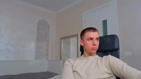 KellenWest online show from May 15, 10:34 am