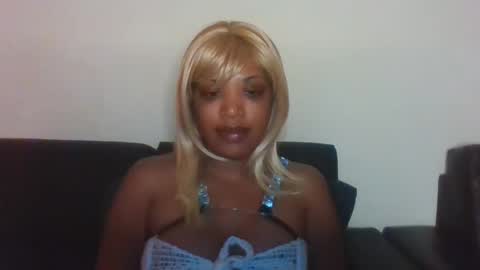 Kellie online show from May 2, 5:57 am
