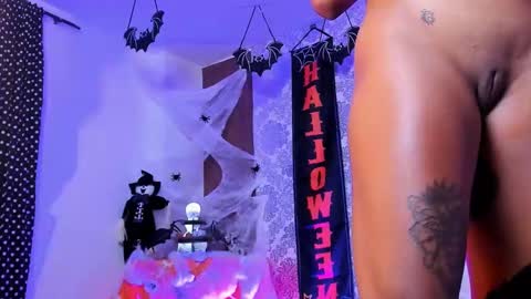 kelly__thomson online show from October 26, 11:26 pm