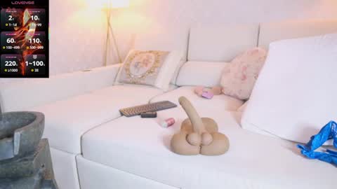 vanessa online show from June 21, 8:37 pm