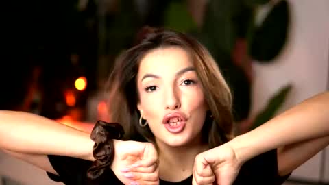 Denise online show from February 2, 3:15 am