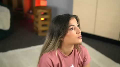 Denise online show from June 22, 2:17 am