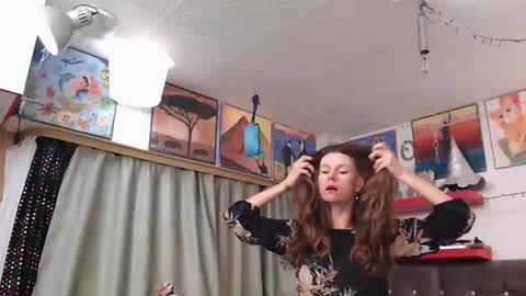 kelly online show from April 24, 2:35 am