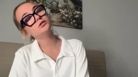 Kelsey Blu online show from April 28, 10:58 pm