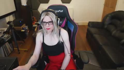 kelseycobalt online show from February 10, 9:15 pm