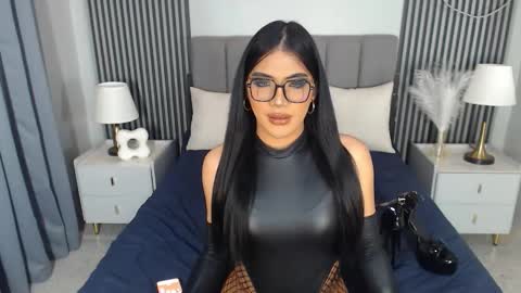 kelsie_silva online show from November 11, 7:05 pm