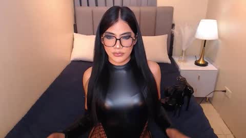 kelsie_silva online show from November 27, 10:39 pm