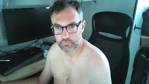 kelvin06133 online show from May 24, 9:38 am
