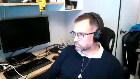 kelvin06133 online show from December 21, 1:15 am