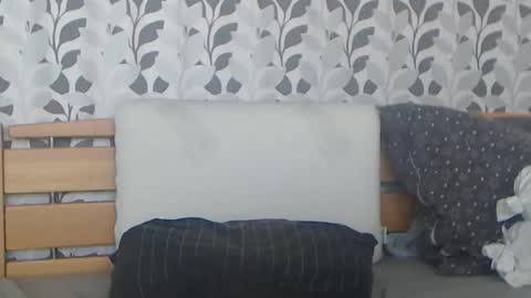 kelywild20 online show from May 3, 7:58 am
