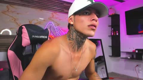 ken_and_bonnie online show from July 29, 2:55 am