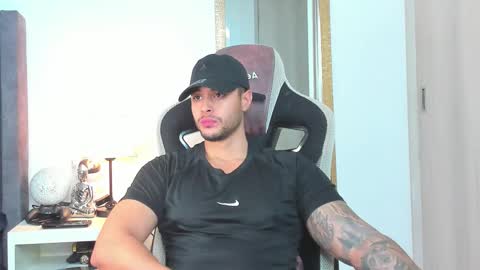 ken_mailik online show from October 30, 5:30 am