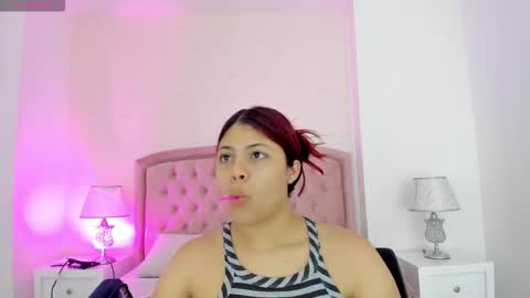 Kendall online show from November 1, 7:07 am