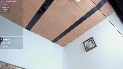 Kendall ewers online show from February 8, 2:47 am