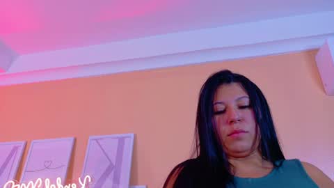   online show from June 3, 9:01 am
