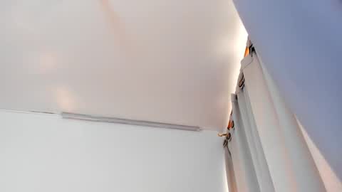 Kendal  online show from January 31, 6:57 pm