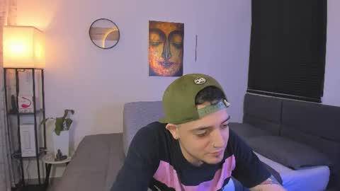 kendel_dimitri online show from July 24, 5:15 am