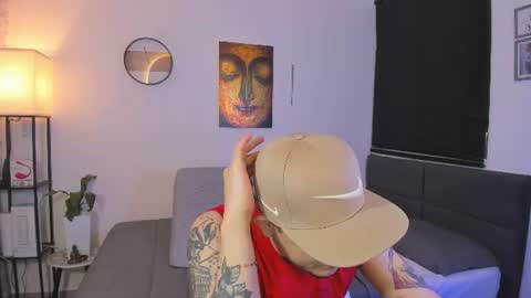 kendel_dimitri online show from July 15, 5:02 am