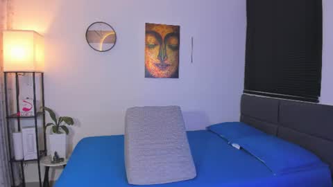 kendel_dimitri online show from June 25, 6:07 am