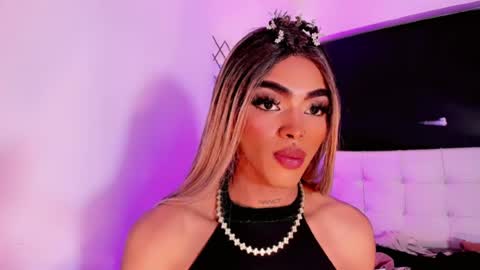 Kendra Bailey online show from July 31, 2:45 am