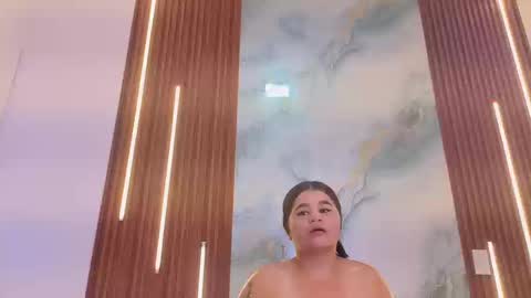 kendra_lovv online show from March 11, 9:29 pm