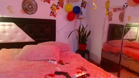 kendra_lust_69 online show from June 16, 4:38 am